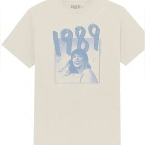 Taylor Swift|Off white photo T-Shirt,Vintage style••Plus size,3X-Concert tee